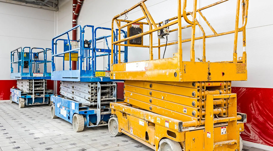 Battery Operated Scissor Lift