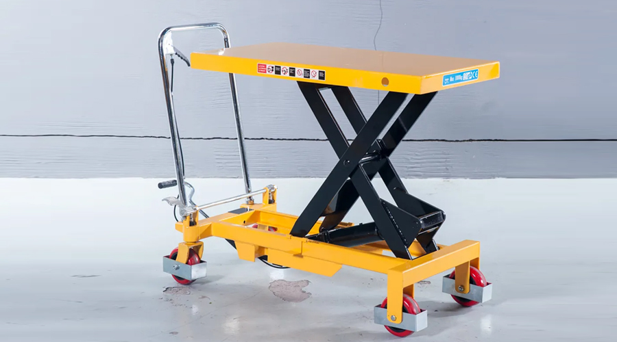 Manual Hand Pump Operated Scissor Lift